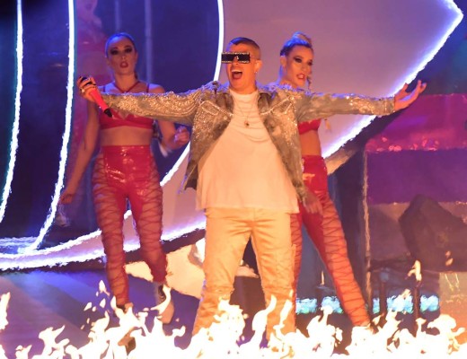 FOTOS: Los reguetoneros que brillaron sobre el escenario de los Latin Grammy 2018