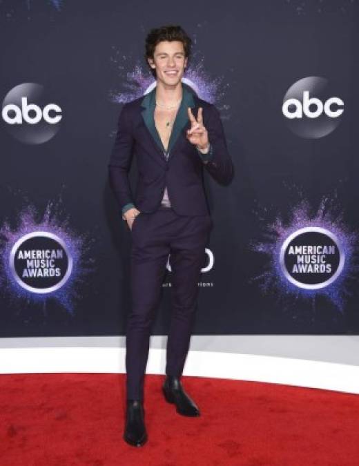 FOTOS: Los peor vestidos de los American Music Awards 2019