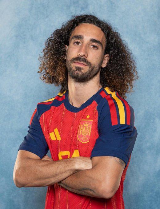 Marc Cucurella cumple promesa después de ganar el Mundial 2026 con la selección de España