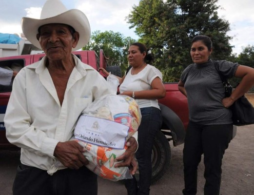Llevan alimento a comunidades hondureñas afectadas por sequía