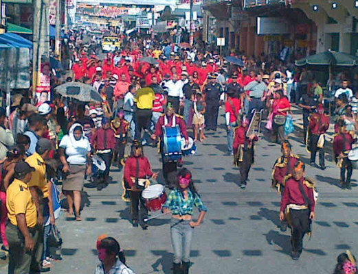 Progreseños viven a lo grande el cierre de la feria