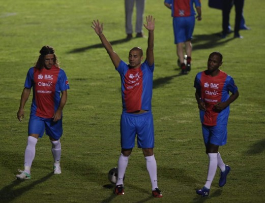 Partido por la paz en Honduras convoca a exestrellas del Barcelona y Real Madrid en el estadio Nacional