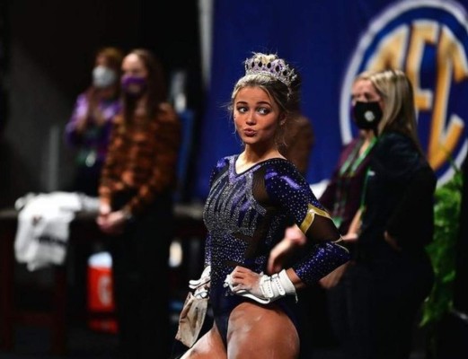 Olivia Dunne, gimnasta que podría convertirse en la primera atleta de $1 millón (FOTOS)