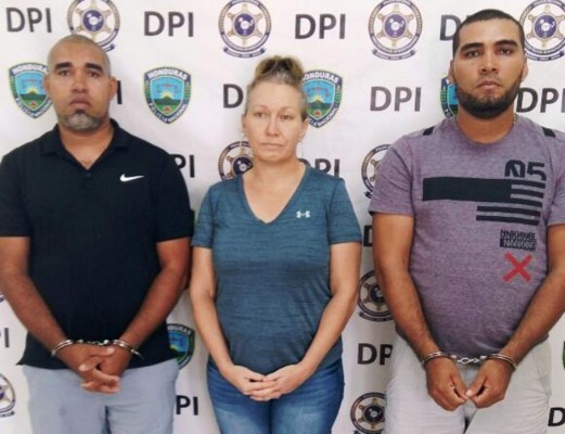 Capturan a norteamericana y dos hondureños con fuerte cantidad de dinero&nbsp;&nbsp;