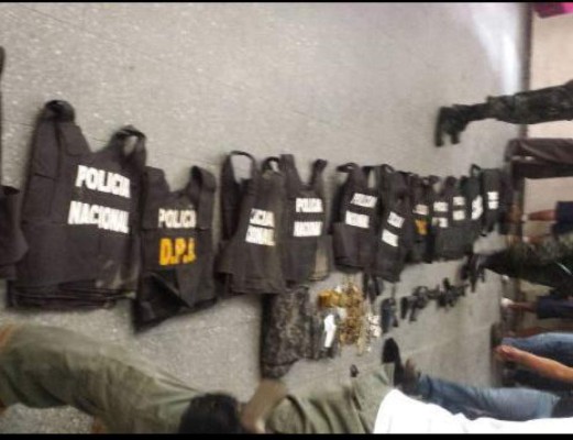 Capturan a tres supuestos pandilleros que estarían implicados en quema de bus de la empresa Judá en La Lima