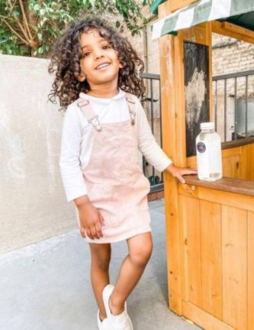 Kashe Quest, la niña de dos años con inteligencia similar a la de Einstein (FOTOS)