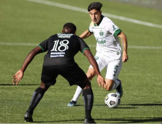 Dos jugadores de Marathón se quedaron en EE UU... ¿qué se sabe?