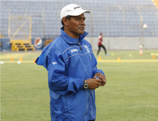 Fenafuth pedirá a José Valladares dirigir a la Sub-20
