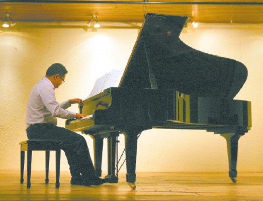 La ENM realizó el Primer Encuentro de Pianistas