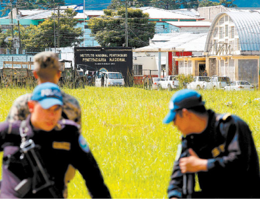 Investigan a jueza por liberar a Adán Montes