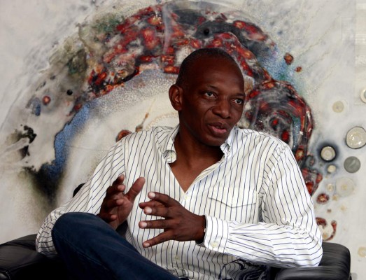 Color y textura en la obra de pintor Santos Arzú expuesta en EEUU