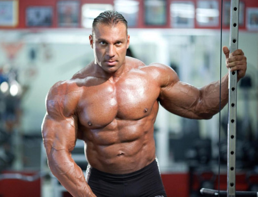 Murió el físicoculturista con el brazo más grande del mundo