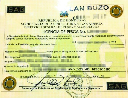 Sobornos y regalías en tráfico de licencias en la Dirección General de Pesca y Acuicultura