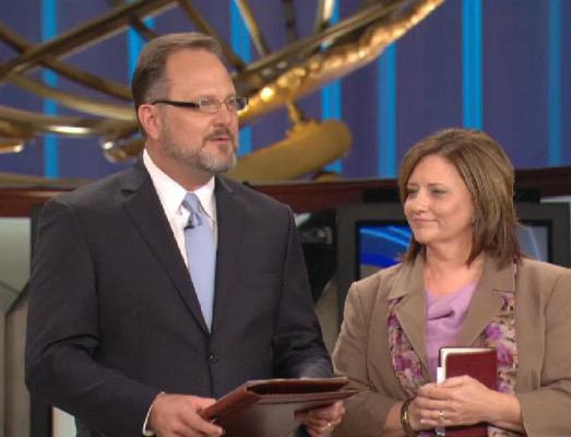 Marcos Witt se fractura las dos piernas en Texas