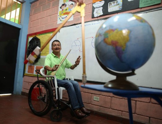 El profe Francisco, ejemplo de esmero y dedicación