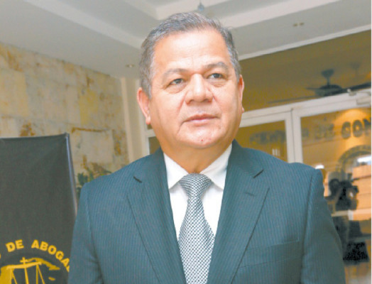 Xiomara Castro y Salvador Nasralla disputan triunfo en las encuestas