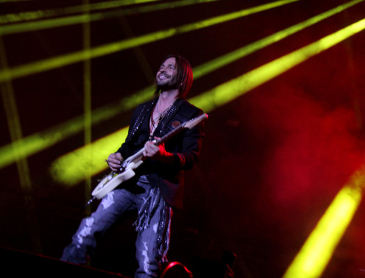 Red Hot Chili Peppers y Maná hacen vibrar el Tigo Fest Guatemala