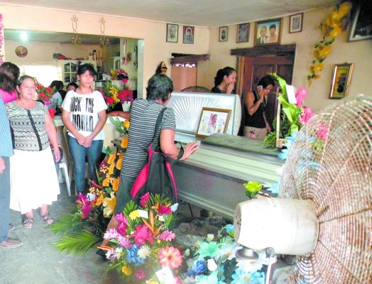 De 11 disparos fue asesinado director de instituto en Tela