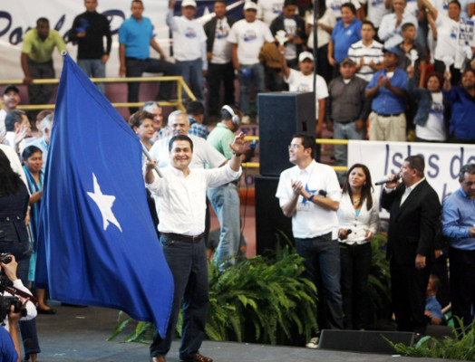 Tómenme la palabra, nosotros los cachurecos seguiremos gobernando el país: Hernández
