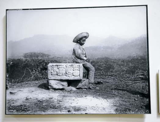 Imágenes históricas de Copán se exhiben en Tegucigalpa