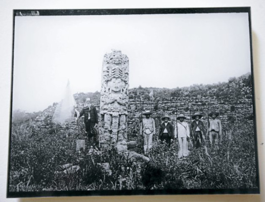 Imágenes históricas de Copán se exhiben en Tegucigalpa