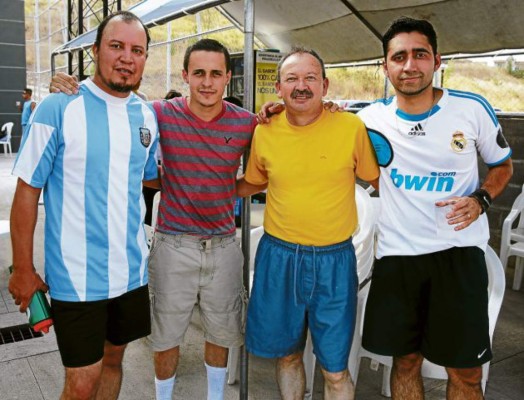 Amena tarde deportiva entre papás
