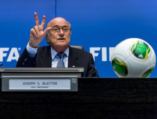 Blatter aplaza dos años decisión sobre Catar 2022