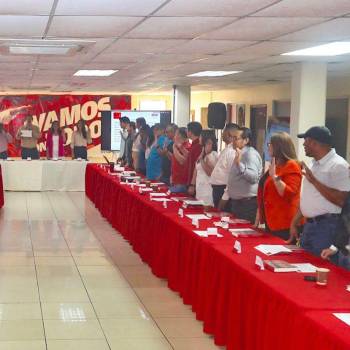 Los Zelaya consolidan su dominio a lo interno de Libertad y Refundación