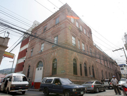 Honduras: Hondutel se está manejando como 'utensilio político'