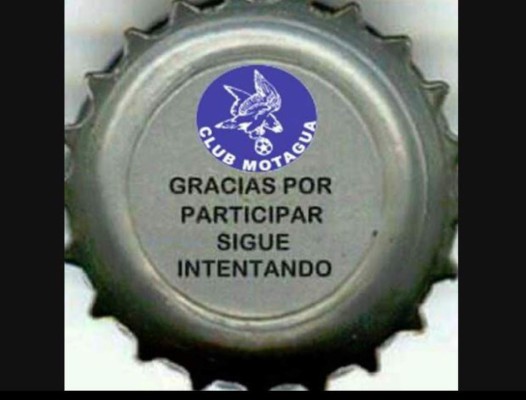 Con memes destrozan a Motagua tras perder final ante Saprissa