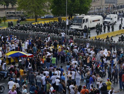 Acusan a oposición de querer dar golpe de Estado en Venezuela