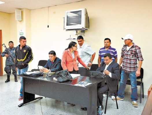 Puede haber fallo dividido por asesinato de Villatoro