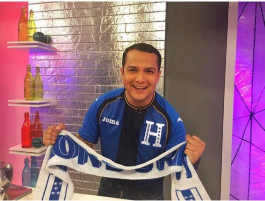Conocidas personalidades de la farándula catracha se ponen la camiseta de la Selección de Honduras
