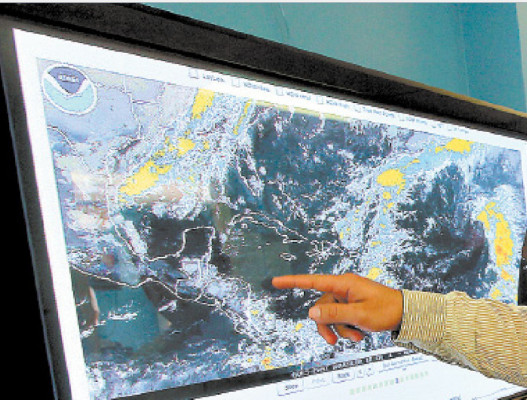 Lluvia sorprendió a los capitalinos