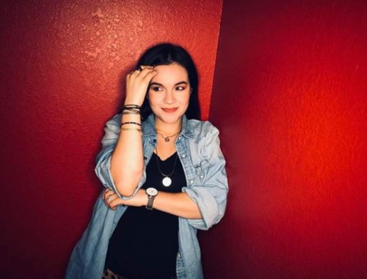 Así es Sarita Sosa, la hija que supuestamente secuestró a José José