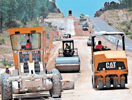 En 36 meses estarán finalizados cien kilómetros del Canal Seco