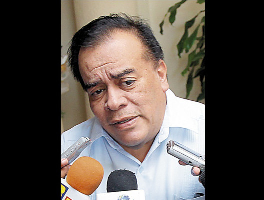 Diputados de la UD parecen voceros de JOH