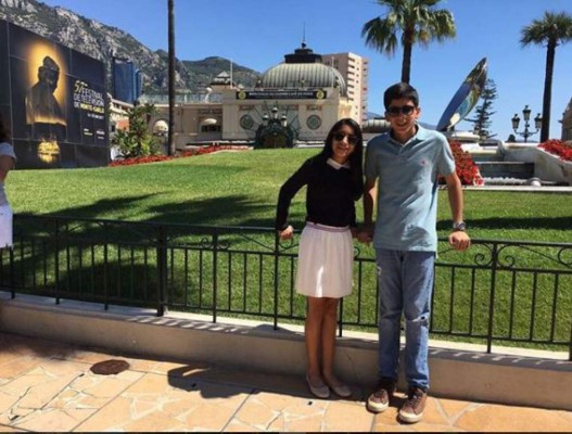 Comentarista deportivo Yanuario Paz presume a sus mellizos en redes sociales