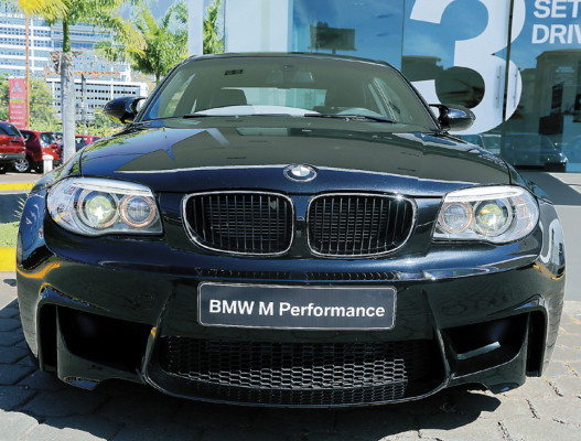 Superdeportivo de lujo