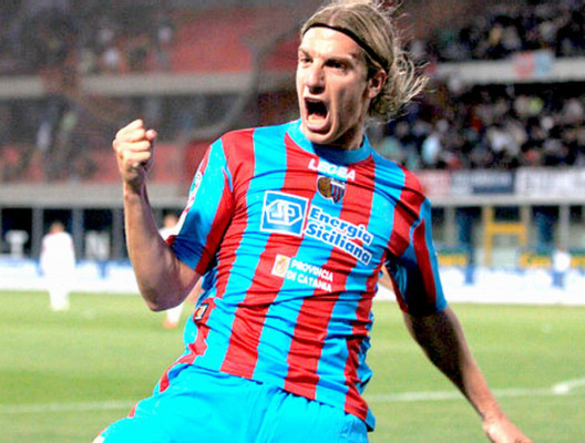 Milán ficha a Maxi López y le abre puertas a David Suazo en Catania