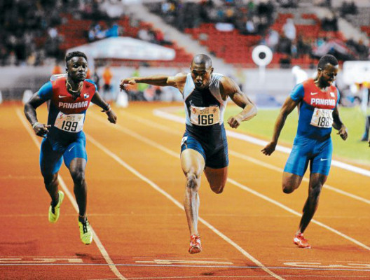 Rolando Palacios gana oro para Honduras en 100 metros planos