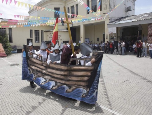 Escuelas conmemoran épica hazaña del cacique Lempira