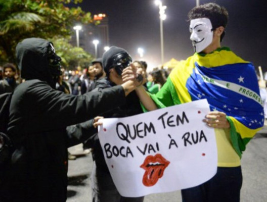 Cientos protestan contra el Mundial en Brasil