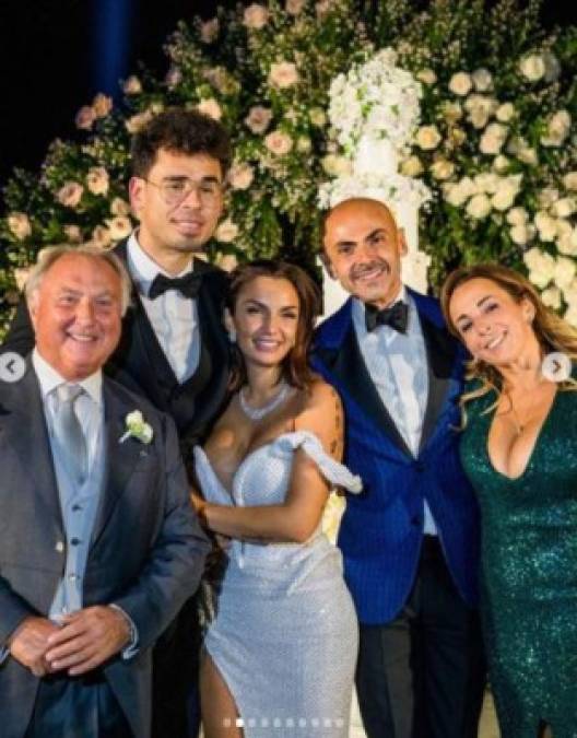 Elettra, heredera de la familia Lamborghini gastó millones de dólares en su boda