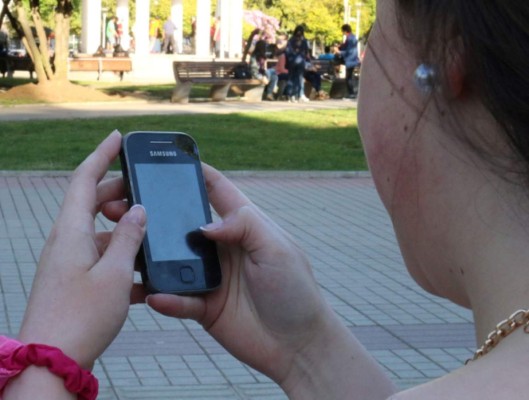 Menores están expuestos al peligro que existe detrás de las redes sociales