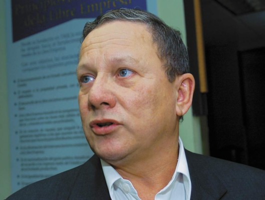 Interventora encubre a culpables de corrupción