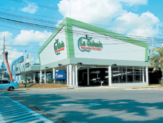 La Colonia abre cuarta tienda en SPS