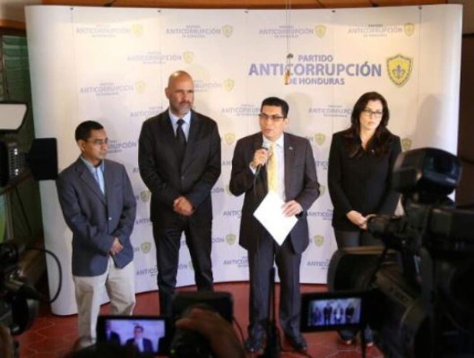 Honduras: Afloran las primeras diferencias en el Pac en torno a la alianza opositora