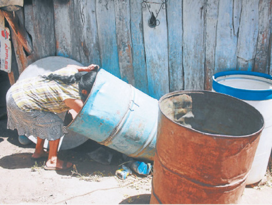 El verano arrebata 50% del agua que reciben en Danlí