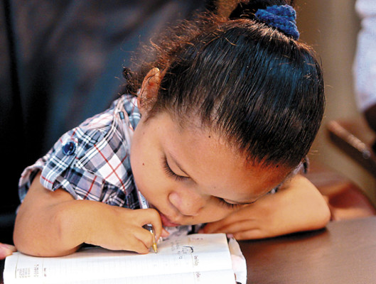 Niña Teletón 2012: Su mayor empeño lo da en la escuela